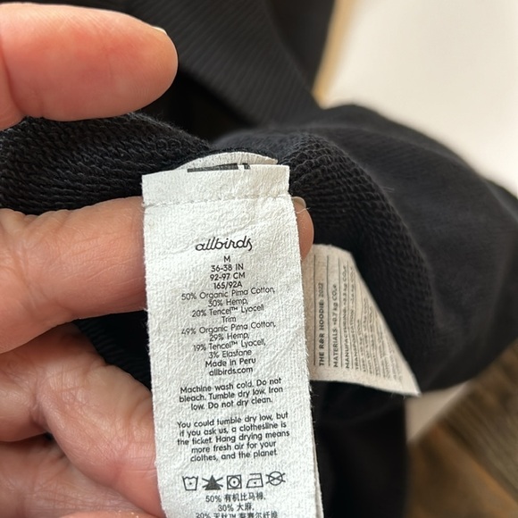 Allbirds Women’s The R&R Hoodie Natural Black Medium - Picture 14 of 16